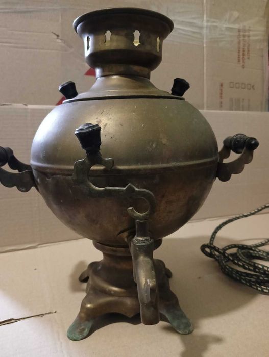 Самовар электрический СССР латунь.