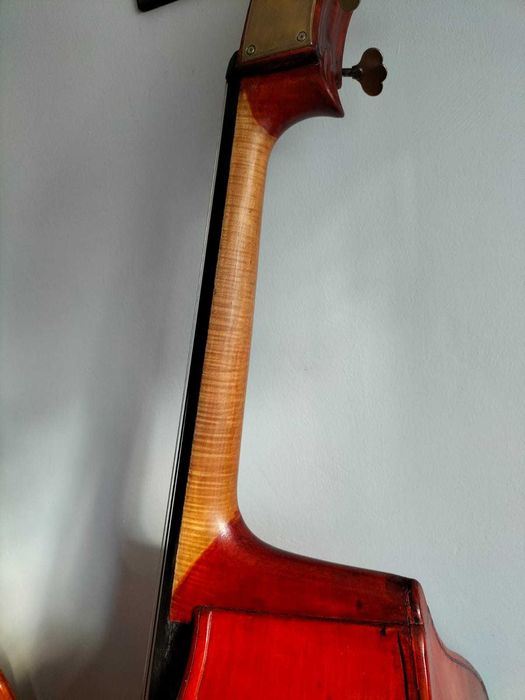 Kontrabas 3/4 Musima z filharmonii Lwowskiej.