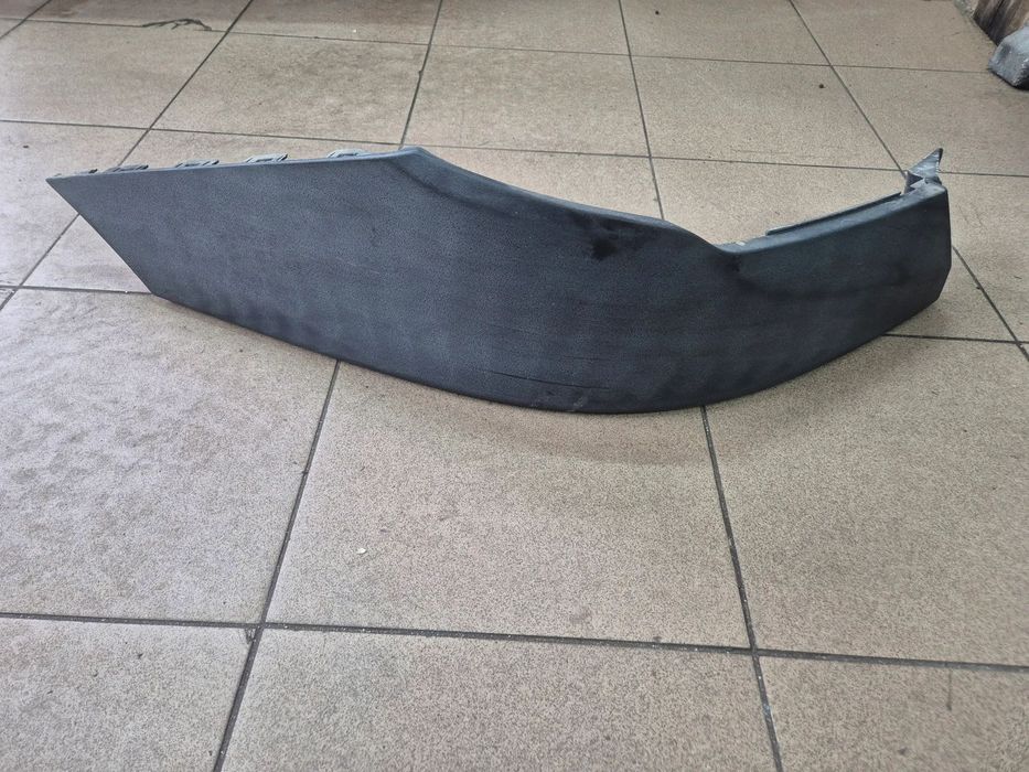 LISTWA PRAWA POD LAMPĘ IVECO DAILY III IV LIFT  11-14r.