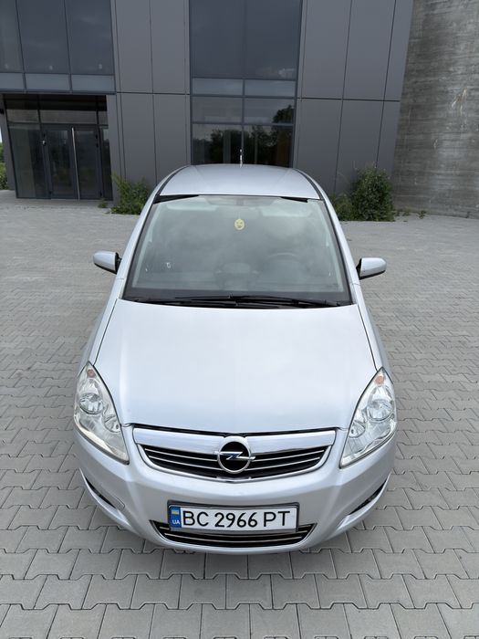 Opel Zafira 2010