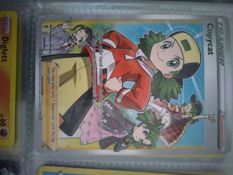 100 Cartas Pokemon de Colecção