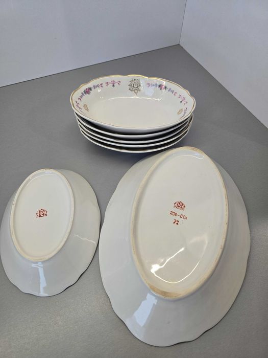 Stara Porcelana lata 60-te zestaw salaterek Korosten 6 plus 1.