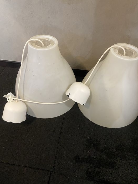 Candeeiros suspensos teto