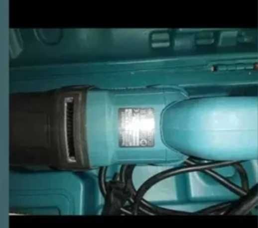 Makita reciprocating saber saw 1250w