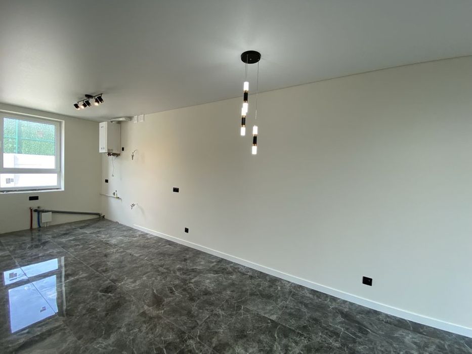 Таунхаус з ремонтом!ЦЕНР каналізація /газ/Святопетрівське.БЕЗ КОМІСІЇ