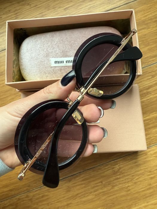 Okulary przeciwsłoneczne miu miu