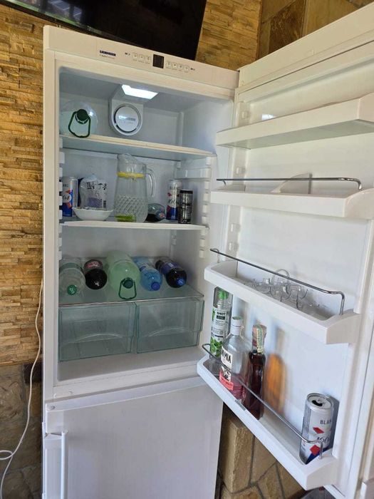 холодильник LIEBHERR