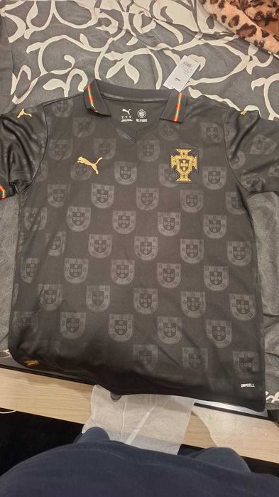 Camisola Portugal Eusébio 2026