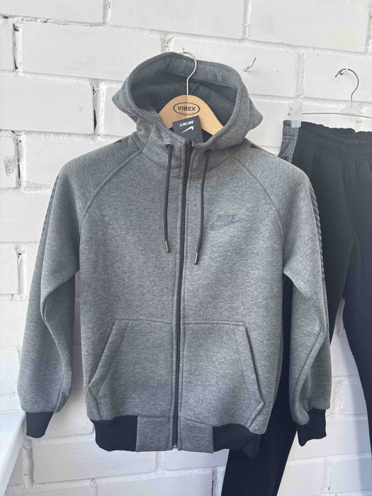 Теплий спортивний костюм на флісі Найк теплый спортивный костюм Nike