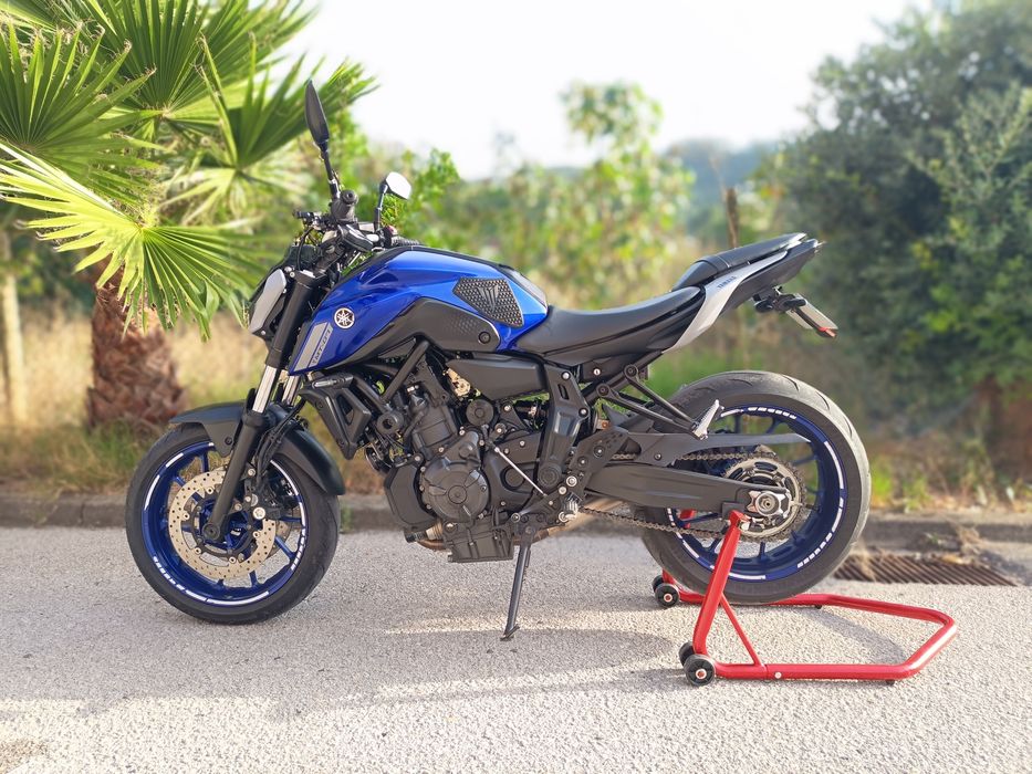 Yamaha MT 07 2021
