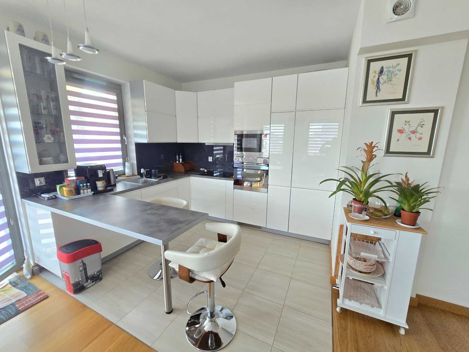 3 pokoje | 64 m² | Ogrody Hallera | Balkon | Gotowe do zamieszkania