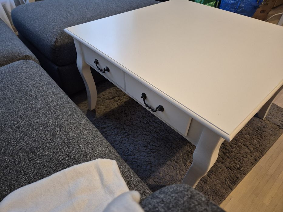 Stolik kawowy 80x80 z szufladami