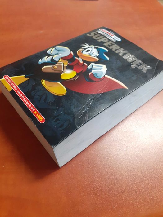 Komiks Kaczor doland superkwęk