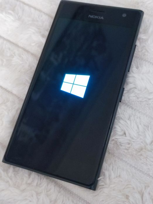 Nokia Lumia 735 ładny stan