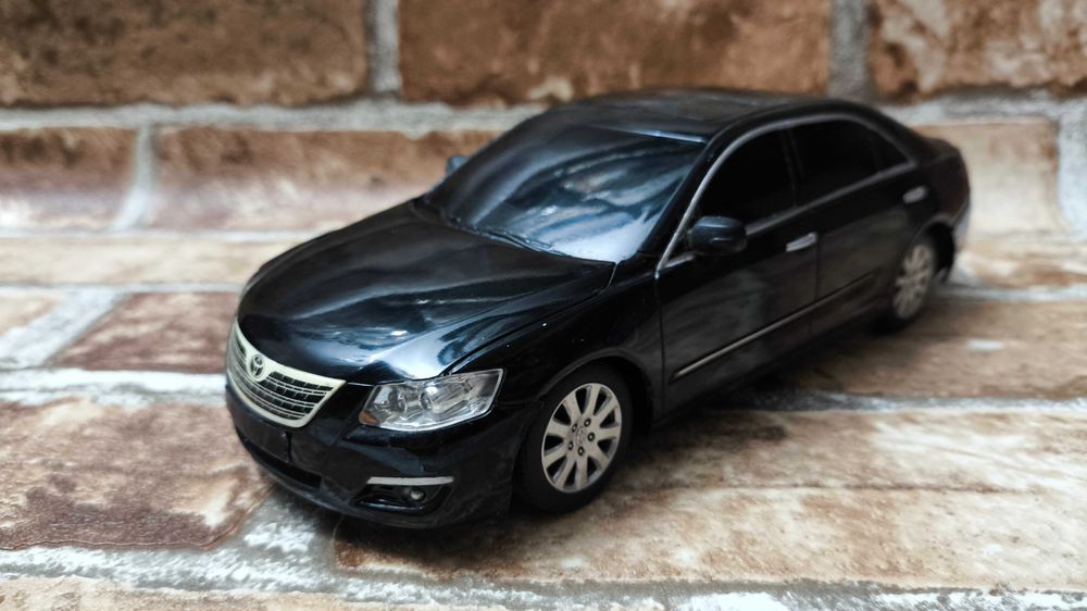 Машинка на радіокеруванні Toyota Camry 1:24 Rastar