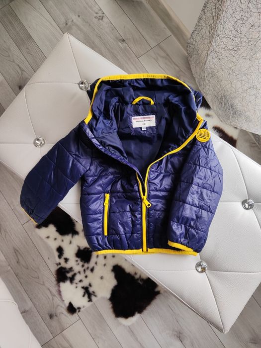 Демісезонна курточка на 18-24 міс.