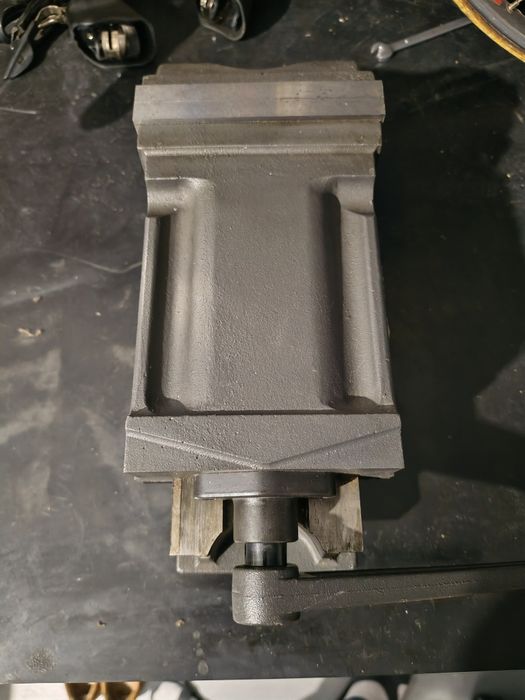 Imadło maszynowe obrotowe Luna 125/100