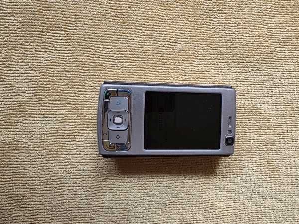 Nokia n95 z ładowarka