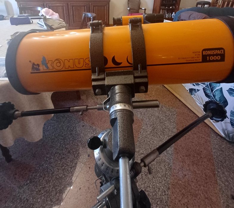 Telescópio Konuspace 1000 – Excelente estado