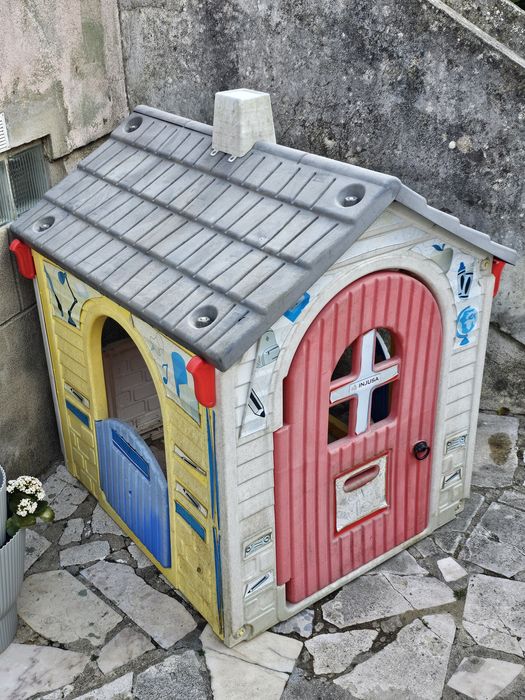 Casinha infantil / casa de brincar para criança