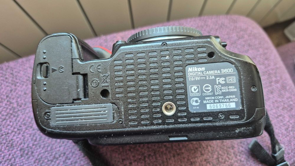 Nikon D600 – pełnoklatkowy, przebieg ok. 33 000 zdjęć
