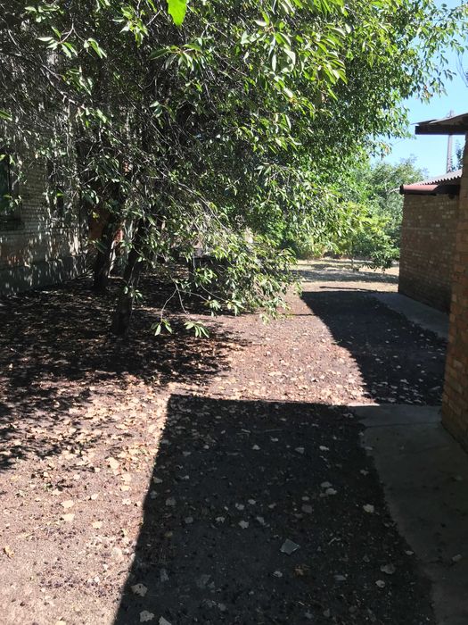 Продам  НЕДОРОГО МАГАЗИН с. Кінецьпіль