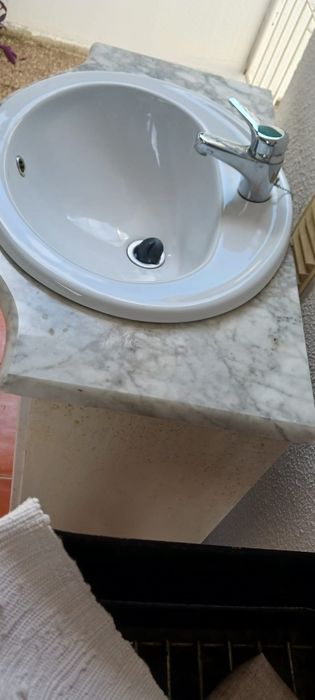 Lavatório mármore