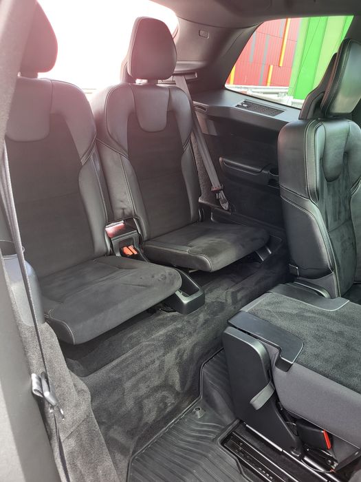 volvo xc90 R-DESIGN