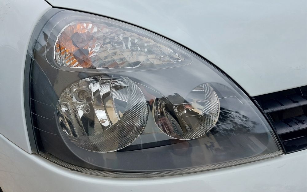 Tratamento de Ópticas Automóveis e Motos