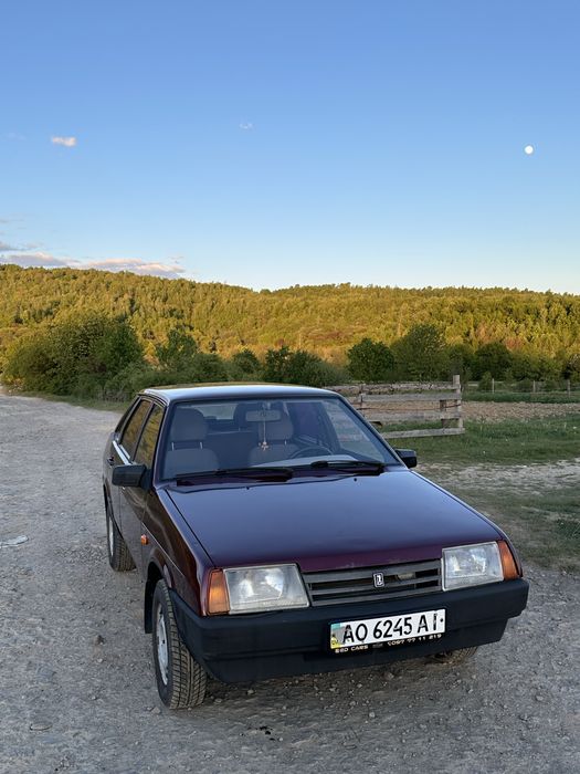 Продам ваз 21099