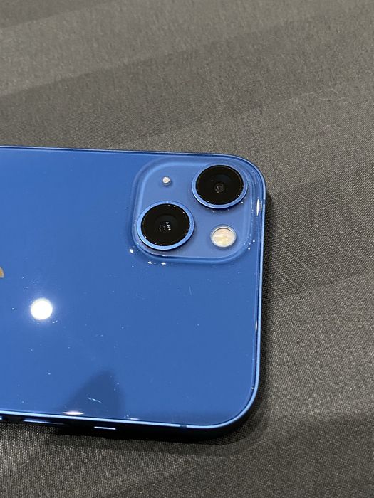 Продам iPhone 13 (R-SIM), 128 GB