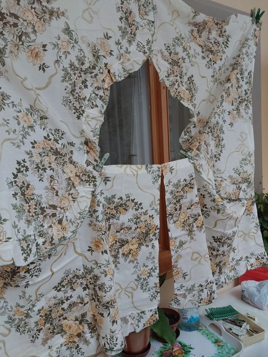 Занавіски (фіранки) на вікно