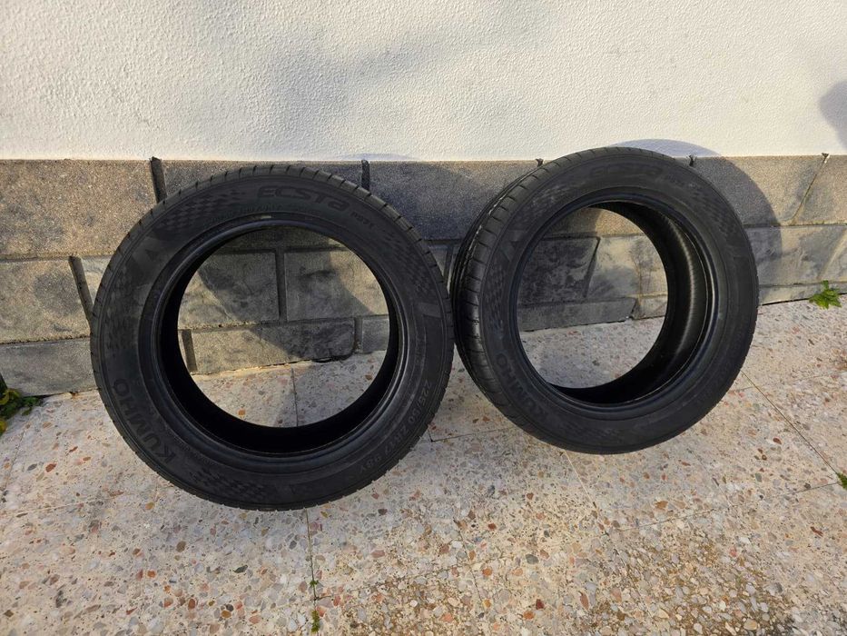 2 Pneus NOVOS Kumho Ecsta PS71 225/50 R17 98Y XL DOT 1422 Nunca Usados