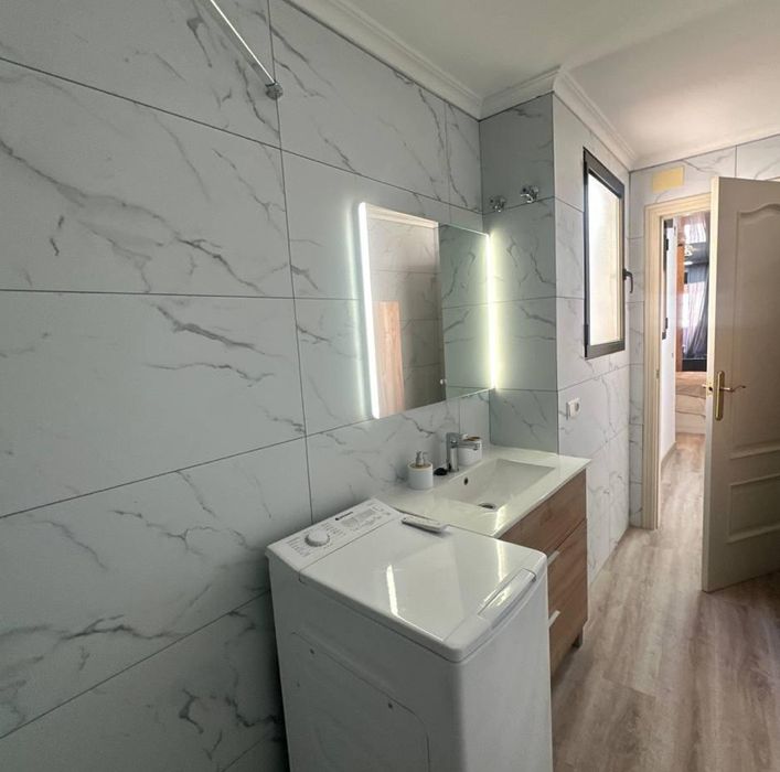 Чудова квартира на березі моря Іспанія