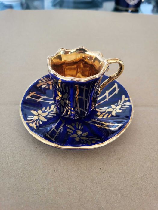Conjunto Chávenas - Porcelana Portuguesa (1)