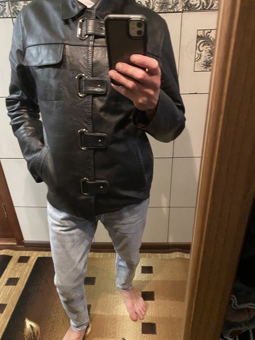 Продаю куртку кожа