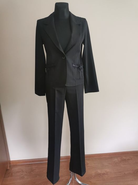 Żakiet ze spodniami z prosta nogawką