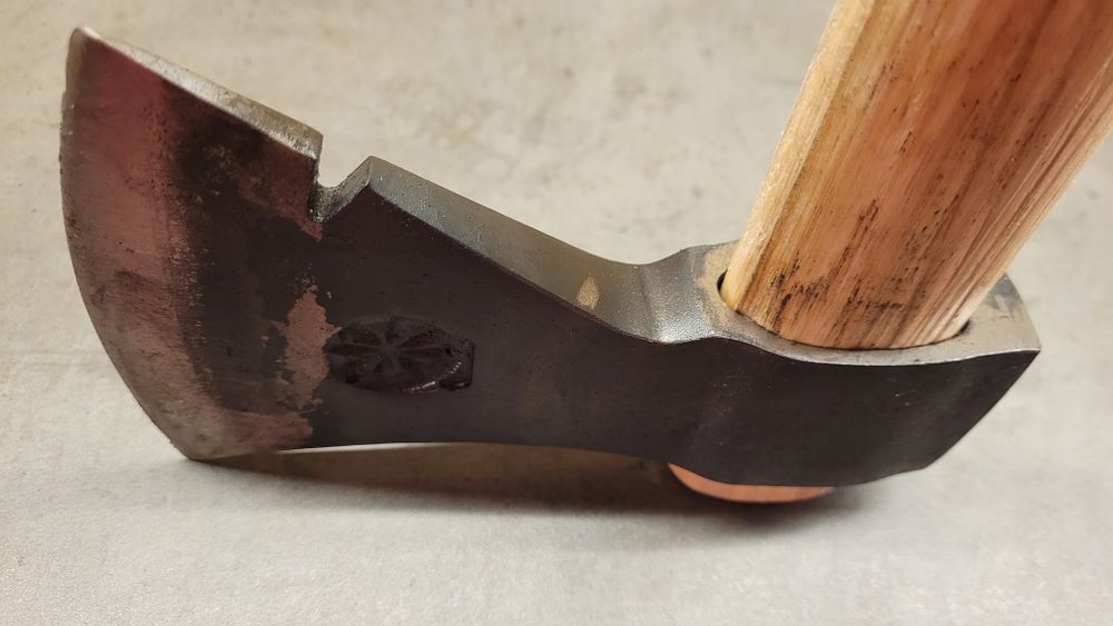 Ręcznie kuta siekiera Kowalstwo ! rębak tasak SIEKIERA SAMOKLINUJĄCA !