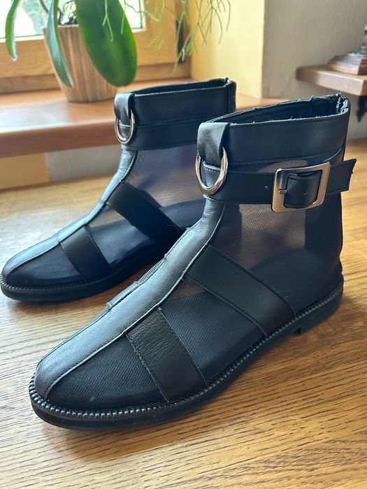 Босоножки-сапожки летние