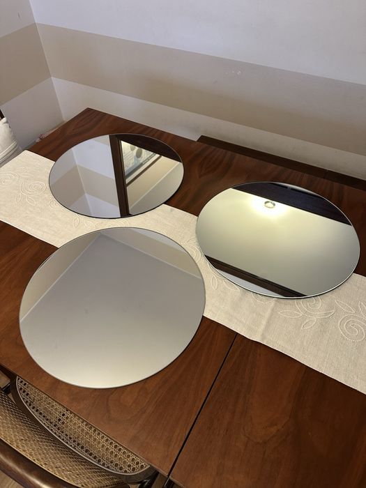 Três Espelhos Redondos