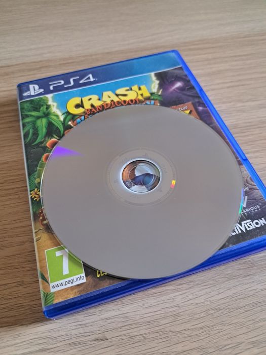 Jogo Crash Bandicoot Trilogy Playstation 4 PS4
