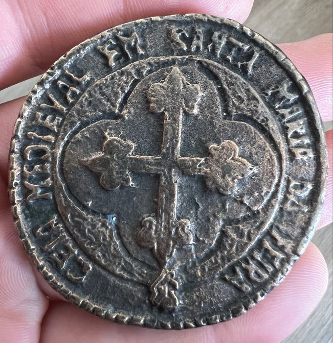 Item/Medalha decorativa com cruz templária