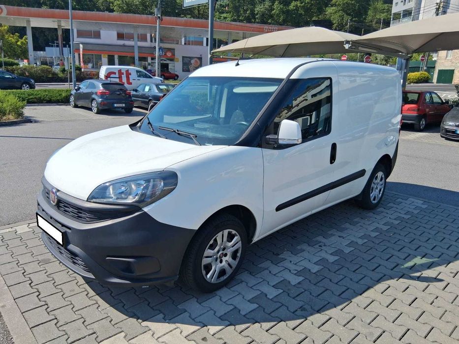 Fiat Dobló 1.3 Multijet 3 lugares 2021