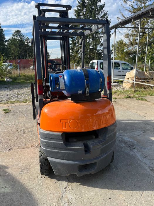 Wózek widłowy  Toyota 6FGL15