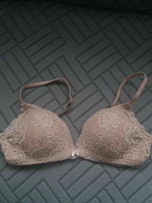 Biustonosz koronka Intimissimi
