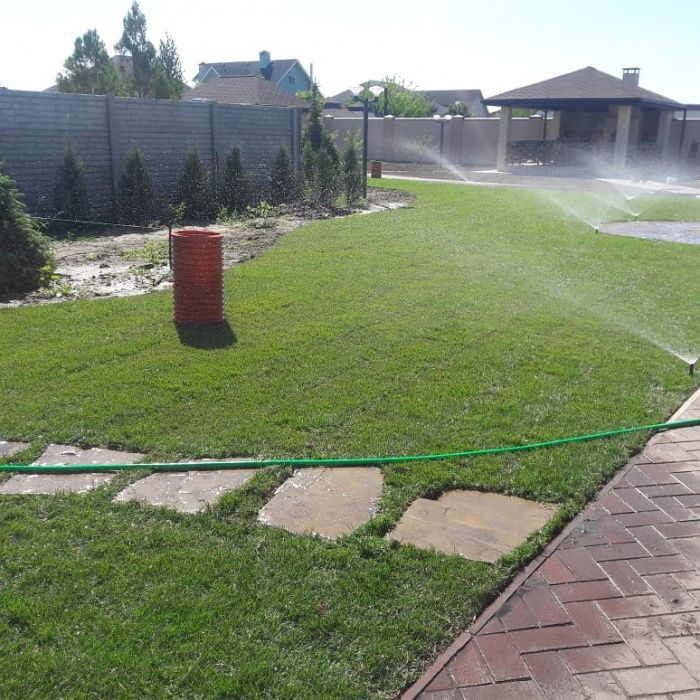 Аэрация, вычесывание.Озеленение. Укладка рулонного газона. Ландшафт.