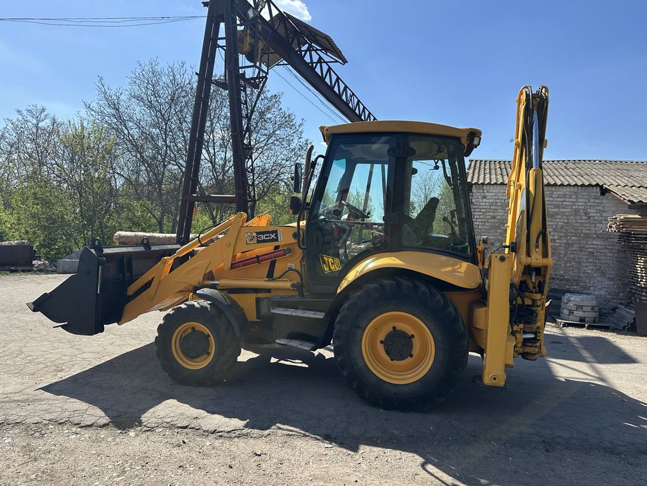 Екскаватор,екскаватор навантажувач JCB 3 CX  джсб