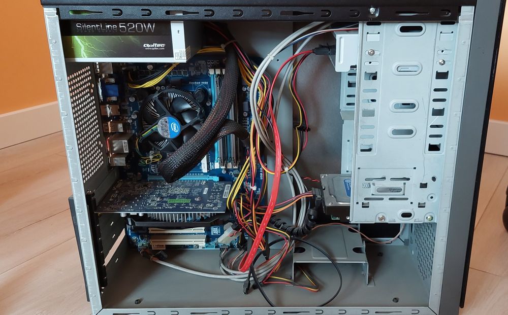 Komputer stacjonarny intel i5 3.2 8gb 1tb gt 630