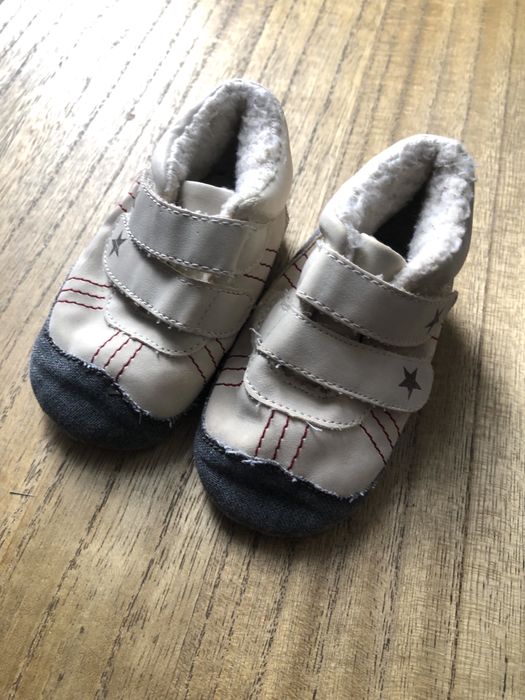 Buciki dla dziecka rozmiar 19