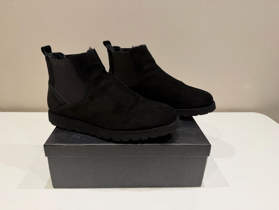 Замшивые мужские очень легкие и теплые сапоги